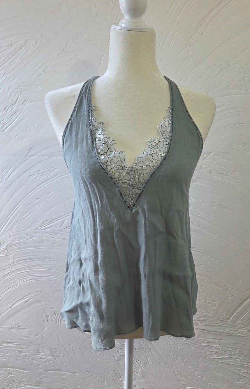 Mustard Seed Light Sage Green V-Neck Camisole Tank Top Women's Size XS